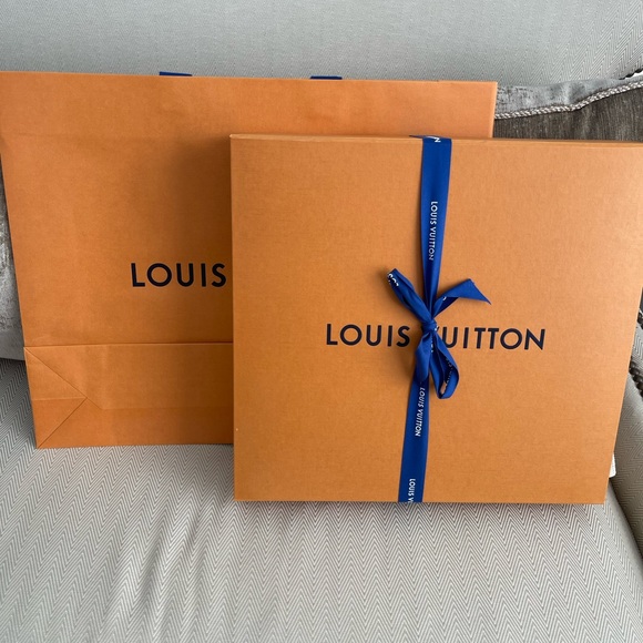 Louis Vuitton Neverfull PM with ORIGINAL BOX, BAG, DUST-BAG, RIBBON & RECEIPT. - Picture 14 of 16